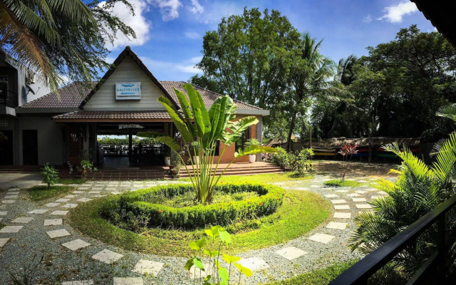 Salty River Resort