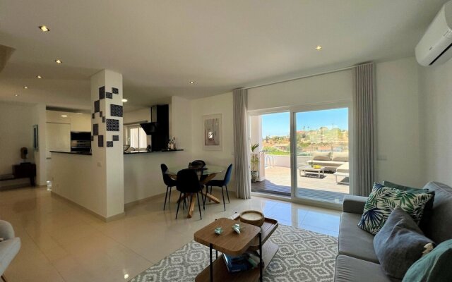 Albufeira Deluxe Residence With Pool