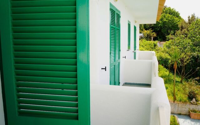 Paradise Beach Hostel