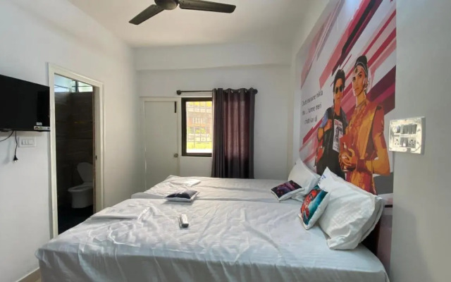 Co-Live Royal Homes C Suites Business Hotels