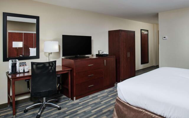 DoubleTree by Hilton Raleigh Crabtree Valley