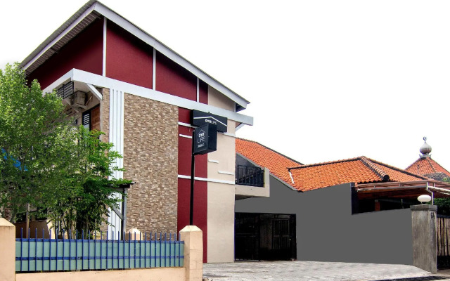 Orshid House