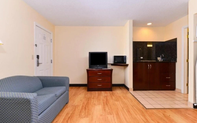 Tower Inn And Suites Of Guilford - Madison