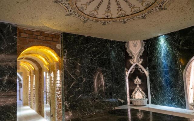 Elika Cave Suites Hotel &amp; SPA
