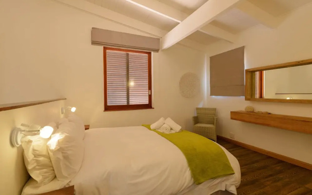 San Lameer Villa Rentals 3514