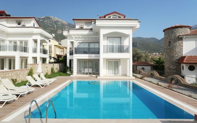 Orka Twin Villas
