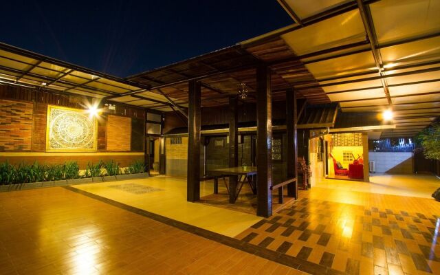 Wiang Kum Kam Resort