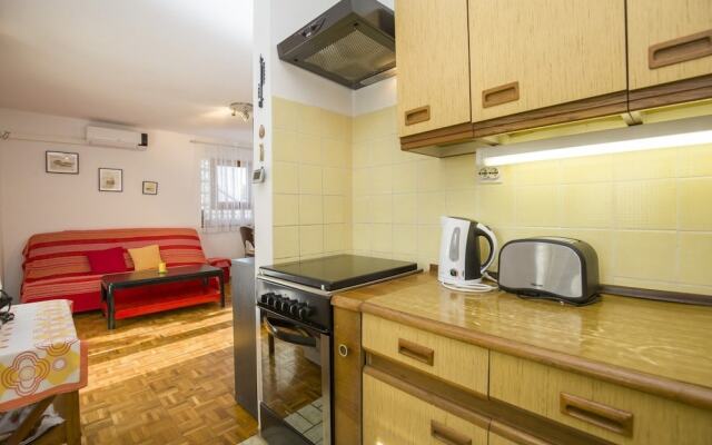 Apartment Laurus / Two Bedrooms A1