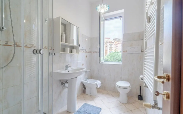 Genova Oregina Cozy Apartment - W/ Balcony