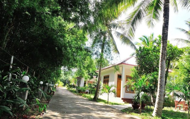 Tang Thanh Phat Resort