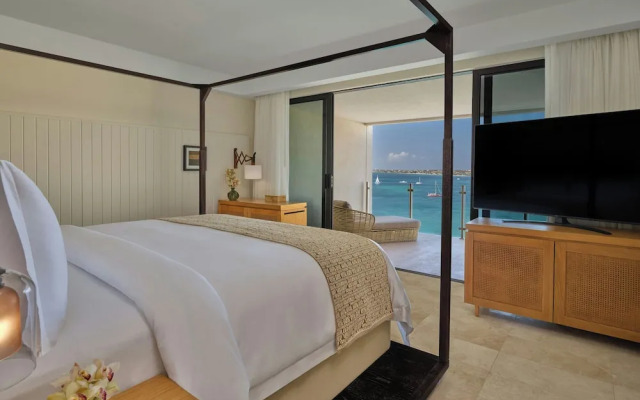 The St. Regis Aruba Resort