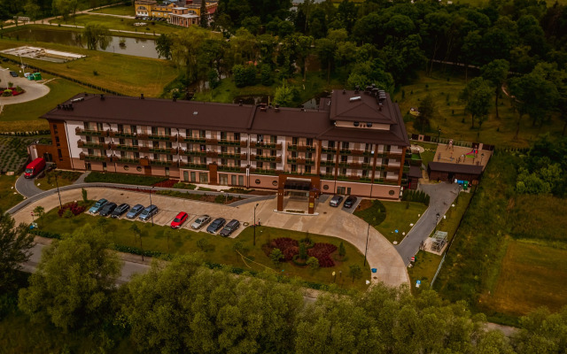 Mineral Hotel Malinowy Raj