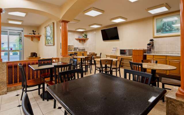 SureStay Plus Hotel by Best Western Mesquite