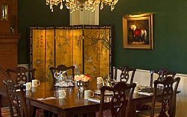 Abingdon Manor - Country Inn & Restaurant
