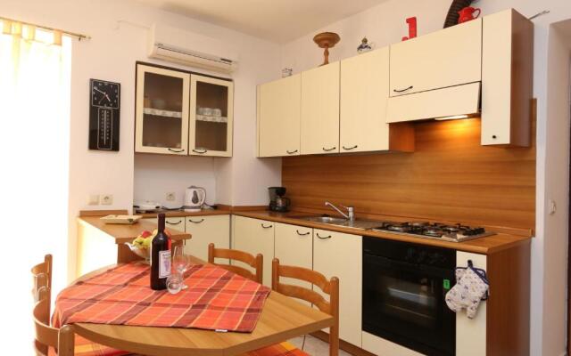 Apartment Josip