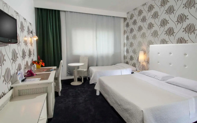 Hotel Mediterraneo