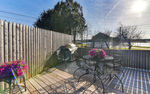 Oceanside Bass Harbor Home w/ Peaceful Deck!