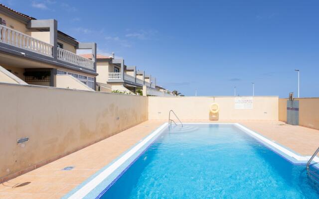Home2Book Ocean View House El Médano, Pool