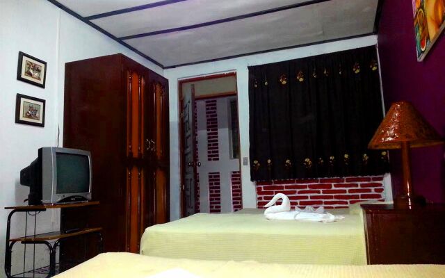 Hotel D'Lido Managua