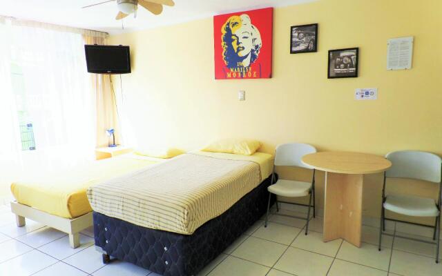 Razz B&B Miraflores