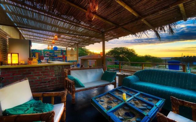 Gandhi Surf Camp