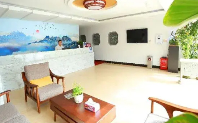 Kelining Chain Hotel(Luozhuang Baoli Wealth Plaza Store)