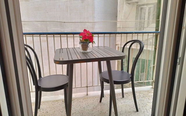 Zeus Apartment