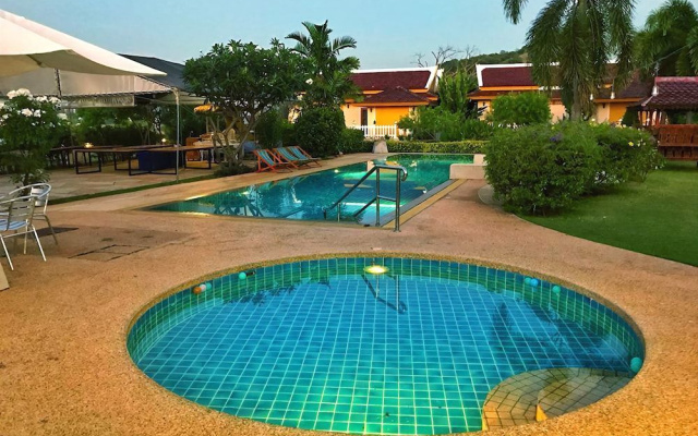 Khao Tao lake and beach villas Hua Hin