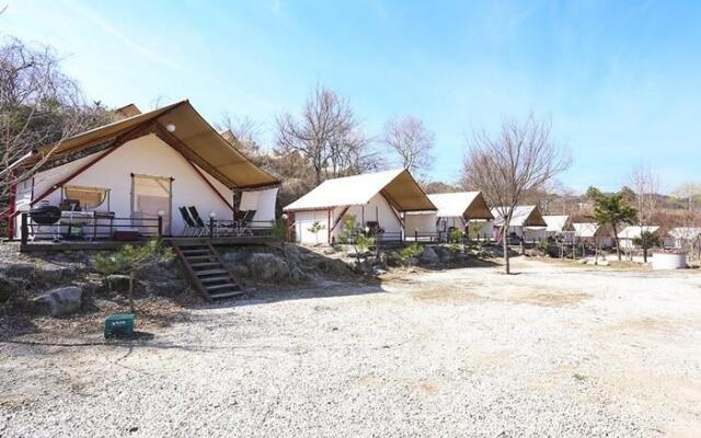 Weekon Glamping