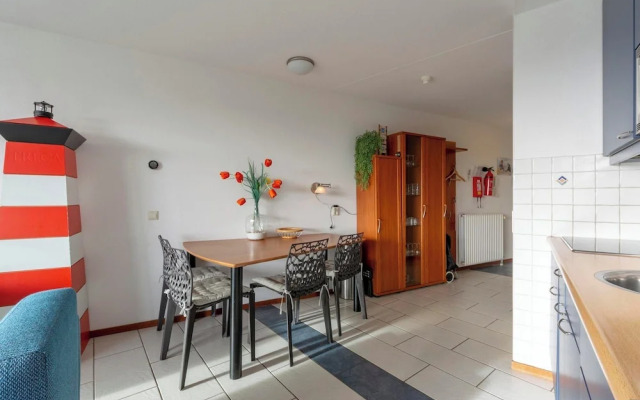 Lovely Apartment Beachside With Balcony