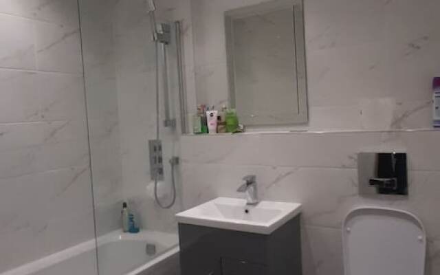 Newly Built Modern 1-bed Apartment in Slough