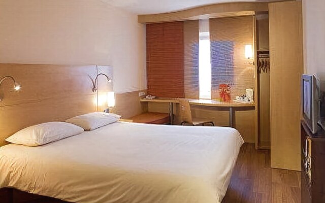ibis Shenyang The Centre