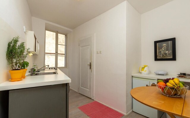 Amazing Apartment in Rovinj With Wifi