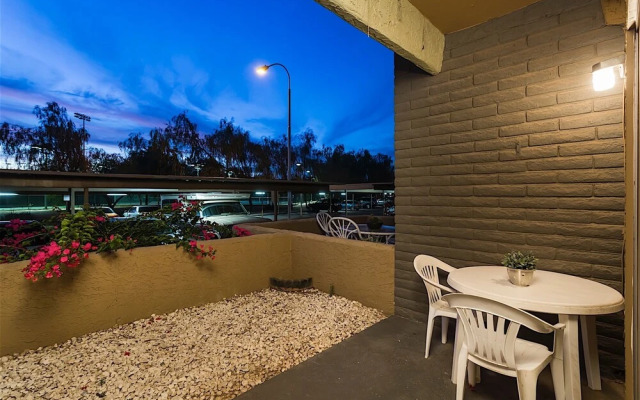 Parktopia 1 BR by Casago