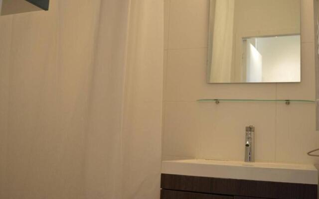 Appartement Le Lavandou, 1 pièce, 4 personnes - FR-1-251-269