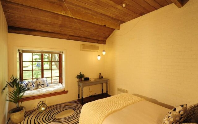 Hummingbird Eco Retreat