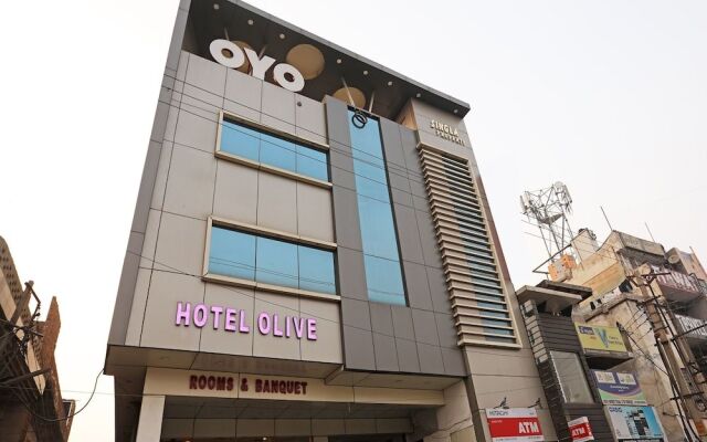 OYO 28017 Hotel Olive