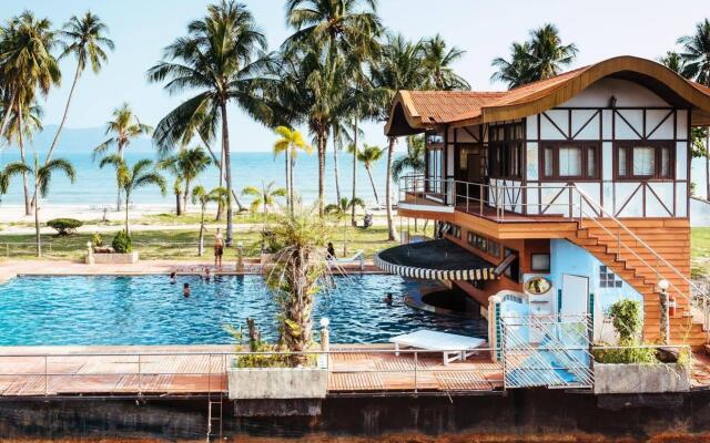 Aunchaleena Beach Front Resort, Koh Chang (Chomnapha Boat)