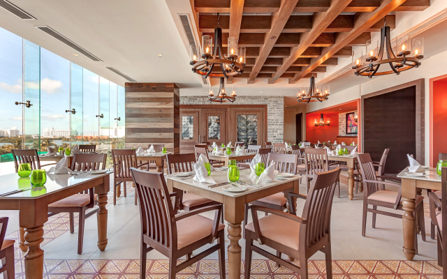 Royalton CHIC Cancun, An Autograph Collection All-Inclusive Resort - Adults Only