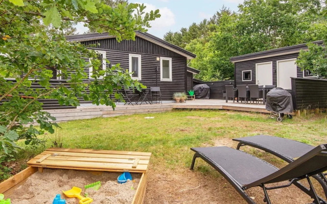 8 Person Holiday Home in Ebeltoft