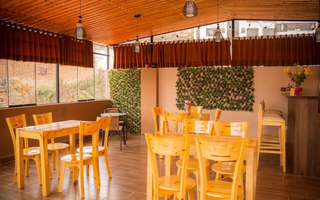 Cusi Hotel