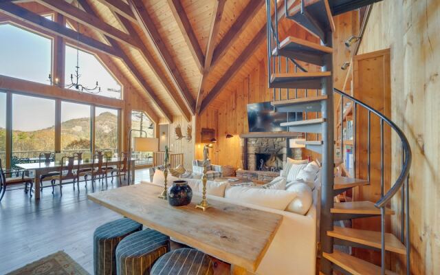 Stunning Cashiers Vacation Home w/ Mountain Views!