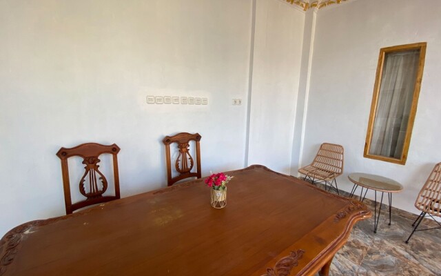 Rumah Windy Guest House Bira