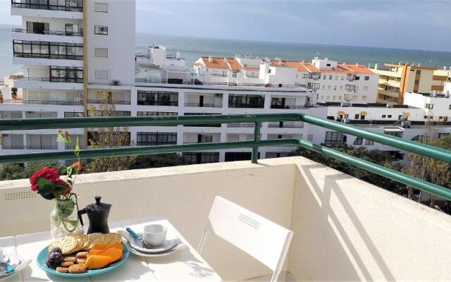 Avenida Mar- Vista Mar, Wifi, 150mt Praia