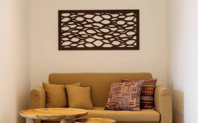 Arancia Elegant Rooms and Suites