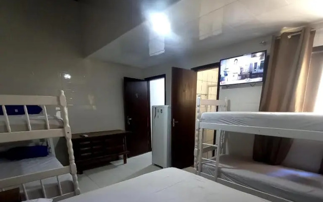 Suítes Itaigara a 80 metros da praia do Mariscal