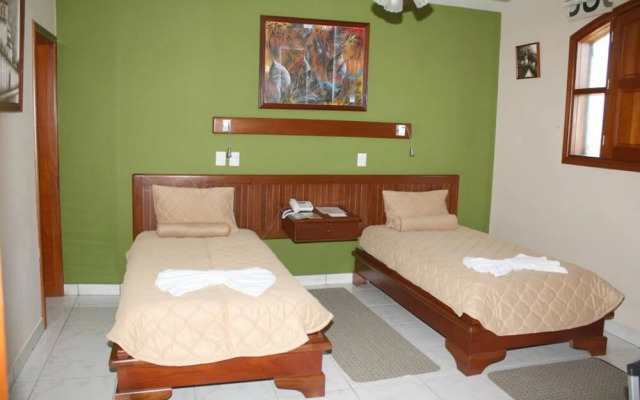 Hotel La Mar Dulce