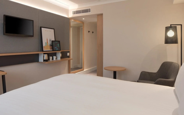 Holiday Inn Bolton Centre by IHG