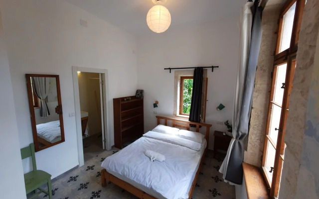 Haifa Vintage Rooms