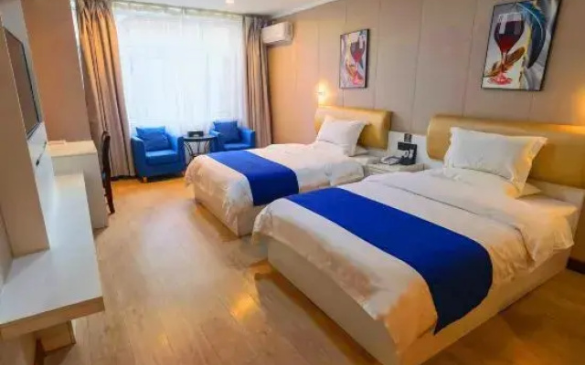 Peace Hotel (Korla Petrochemical Avenue)